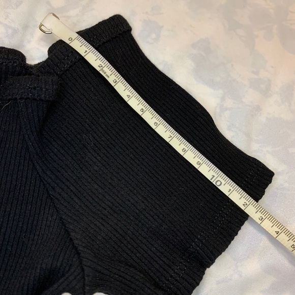 Black Tight Top - Picture 6 of 6